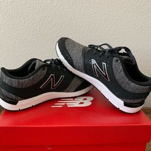 New pair of New Balance Women’s V77 Cross Trainers
